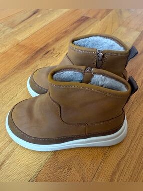 ZARA Unisex Toddler’s Brown Faux Fur Lined Zip Up Boots Size 6